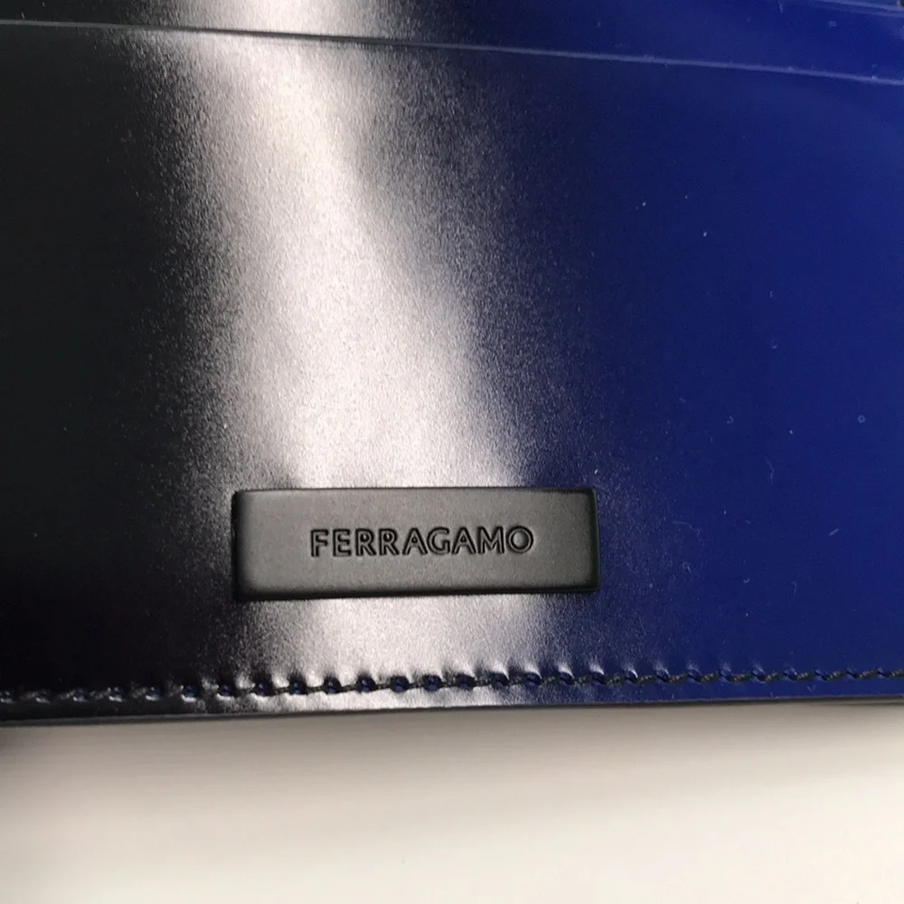 New Authentic Salvatore Ferragamo Blue Card Holder - Picture 5 of 7